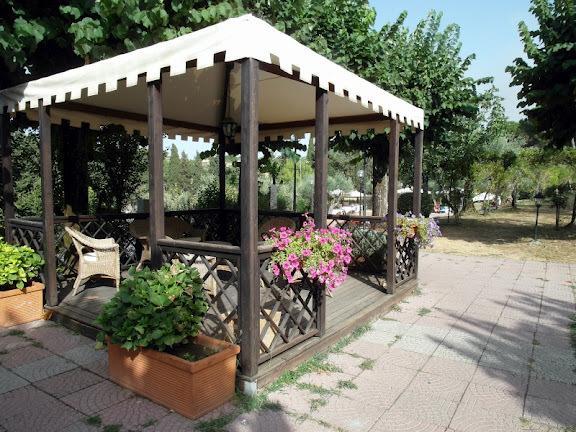 Hotel Villa Vecchia Monte Porzio Catone Luaran gambar